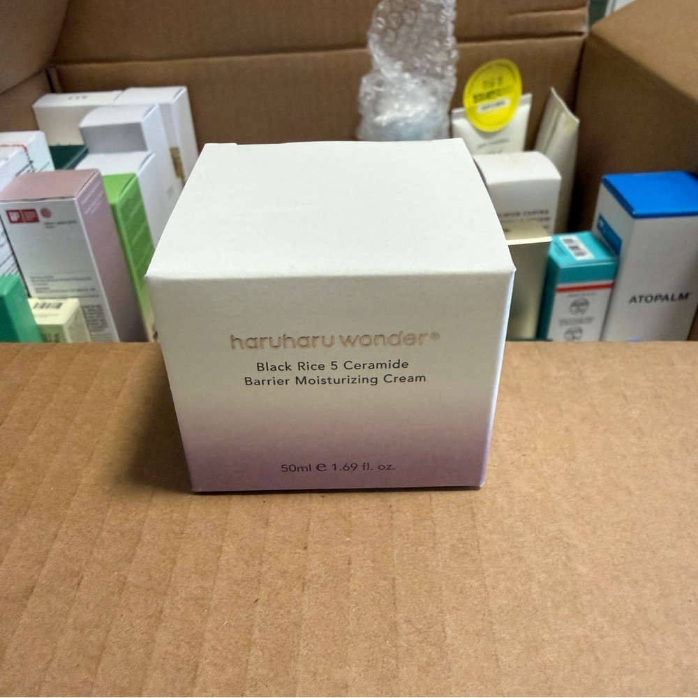Haruharu Wonder Black Rice 5 Ceramide Barrier Moisturizing C ream 50ml / 1.69oz